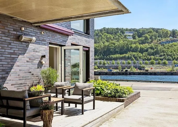 Waterfront Fjord View, Office, 2 Bedroom Lux